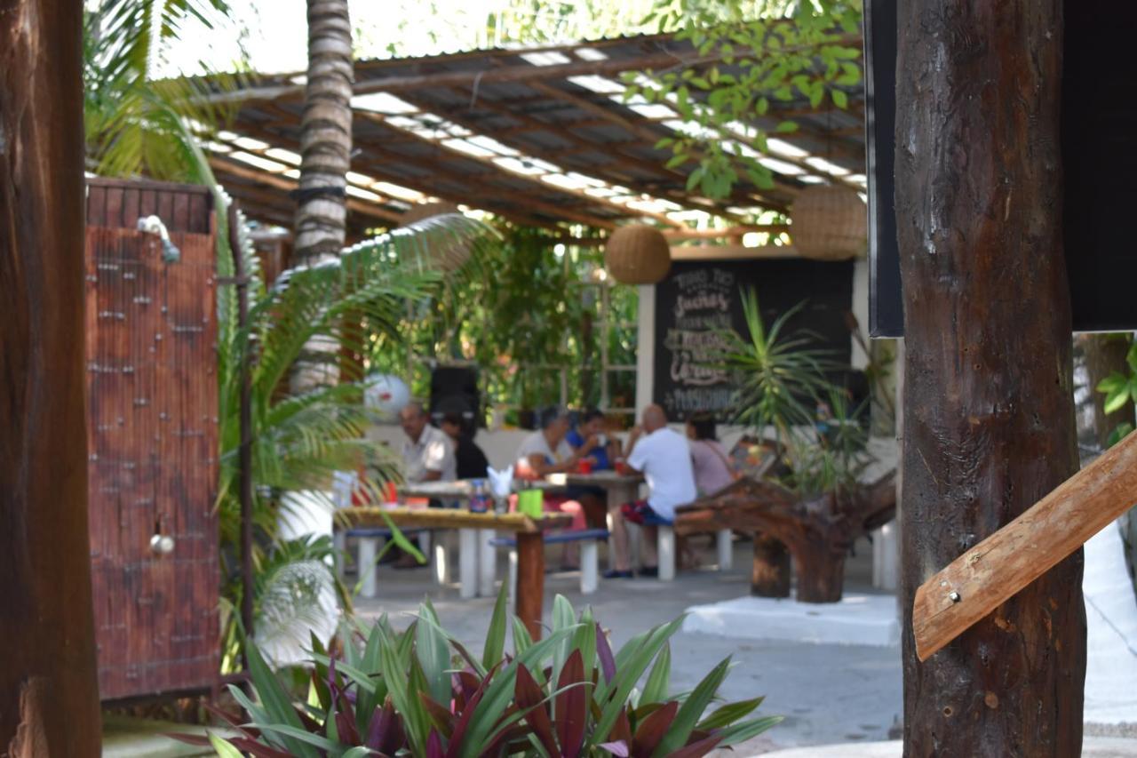 Lobo Inn Tulum Exterior photo